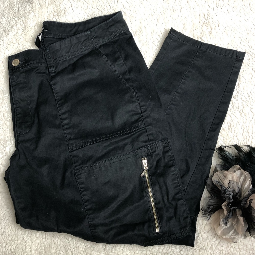 WHBM Black Ankle Pants